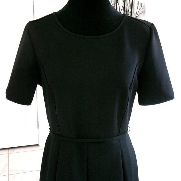 Elie Tahari CITY SCAPE Graphic Print Short Sleeve Dress Stretch 8 Black Whit - Picture 2 of 16